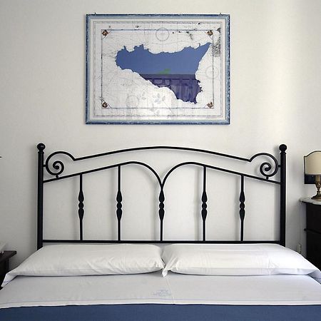 Hotel Mercanti Di Mare Santa Marina Salina Ngoại thất bức ảnh